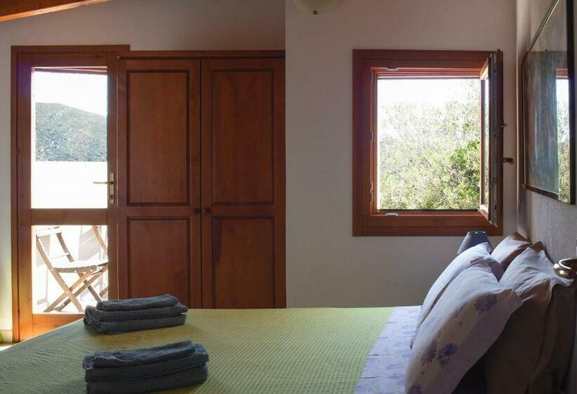 חדר סטנדרט נוף לים, Sa Guardia De Ferricci