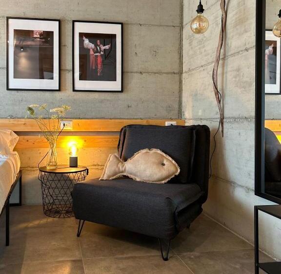 דירת חדר עם טרסה, Sa Guardia De Ferricci