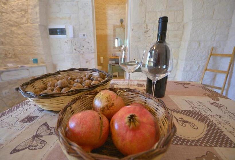 Люкс Superior, Trulli Petra Chiara