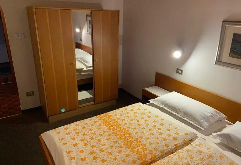 スタンダードルーム, Gasthof Albergo Ressmair