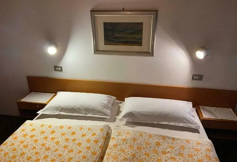 スタンダードルーム, Gasthof Albergo Ressmair