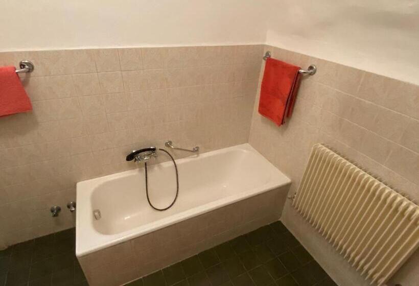 Номер Стандарт Совместная Ванная, Gasthof Albergo Ressmair