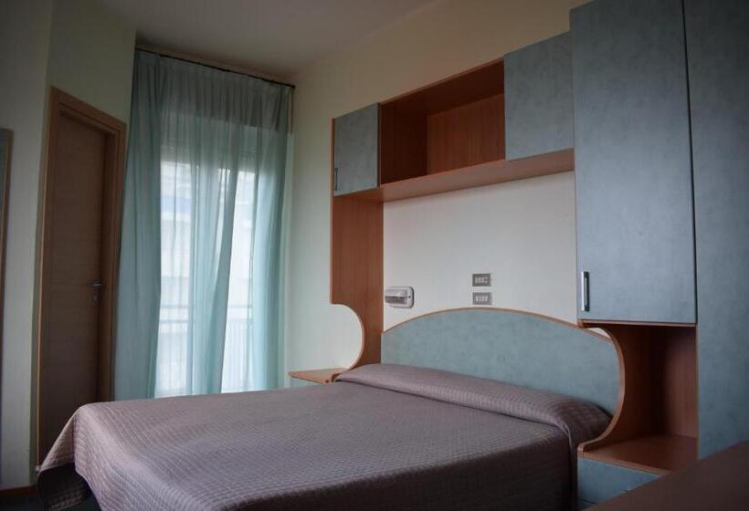 Superior Familienzimmer, Martinez