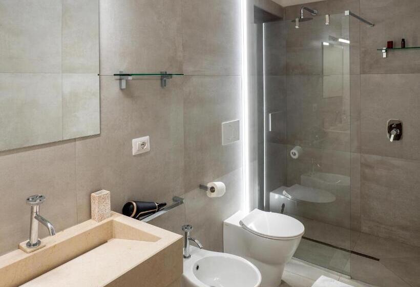 标准间, Lucente Rooms & Suites