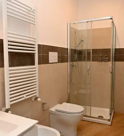 اتاق لوکس چهار تخته, Olimpia Residence