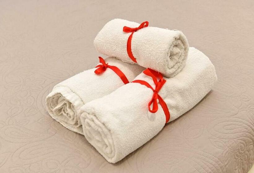 اتاق لوکس چهار تخته, Olimpia Residence