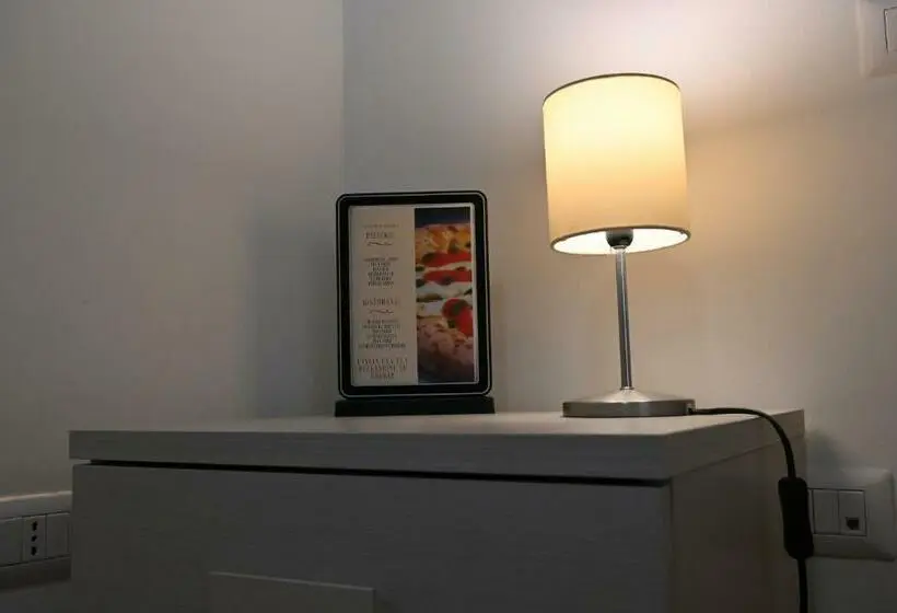 اتاق لوکس چهار تخته, Olimpia Residence