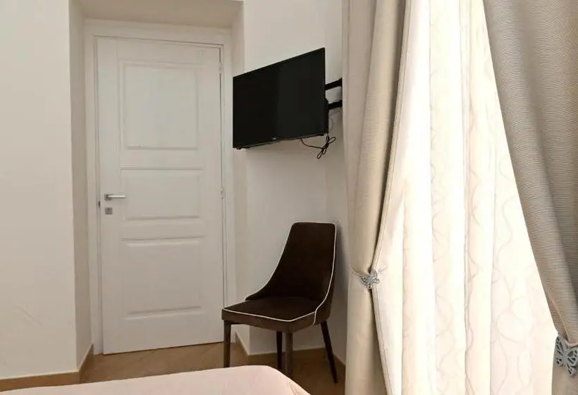 اتاق لوکس, Olimpia Residence