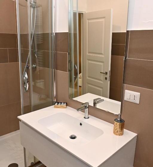 اتاق استاندارد چهار تخته, Olimpia Residence