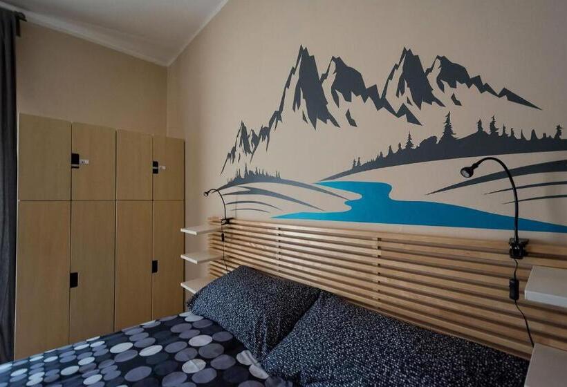 Standard room with outdoor bath, Snowake House