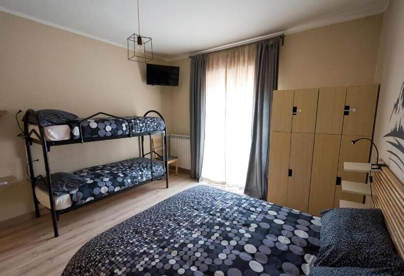 Standard room with outdoor bath, Snowake House