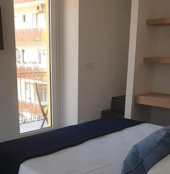 オーシャンビューデラックスルームバルコニー付き, Xenia, B&b Soverato