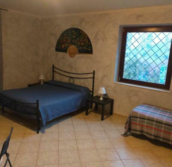 חדר משפחתי, B&b Casa Regina