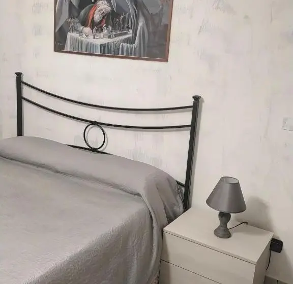 バス共有のスタンダードルーム, B&b Casa Regina