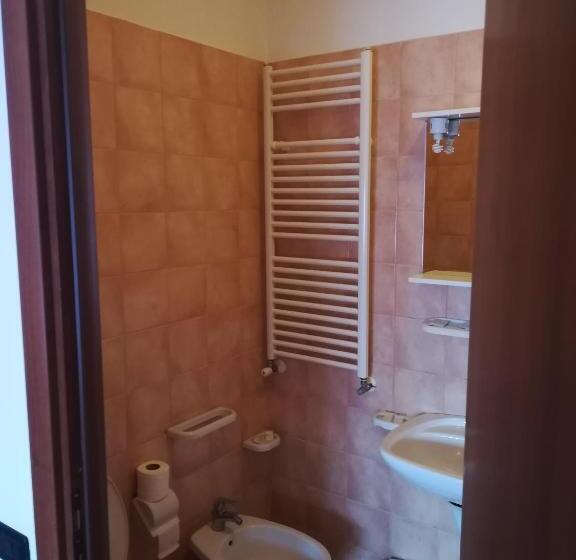 标准间, B&b Ciampino