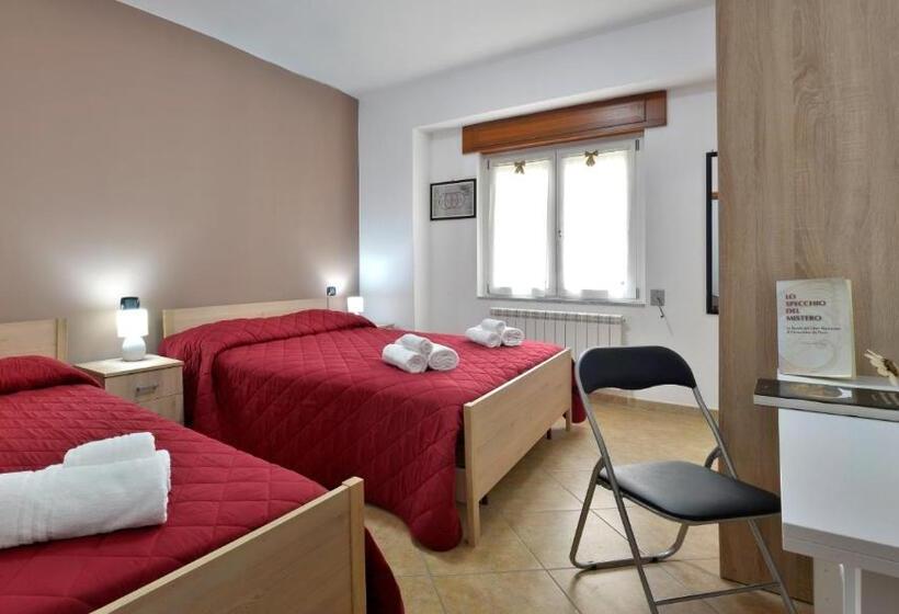 标准三人间, Mastro Gio