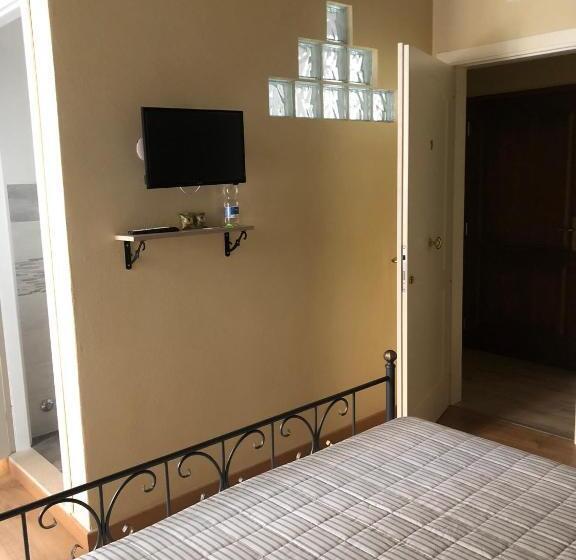 חדר דחוקס עם מיטת קינג, Alloggi Per Uso Turistico A&m