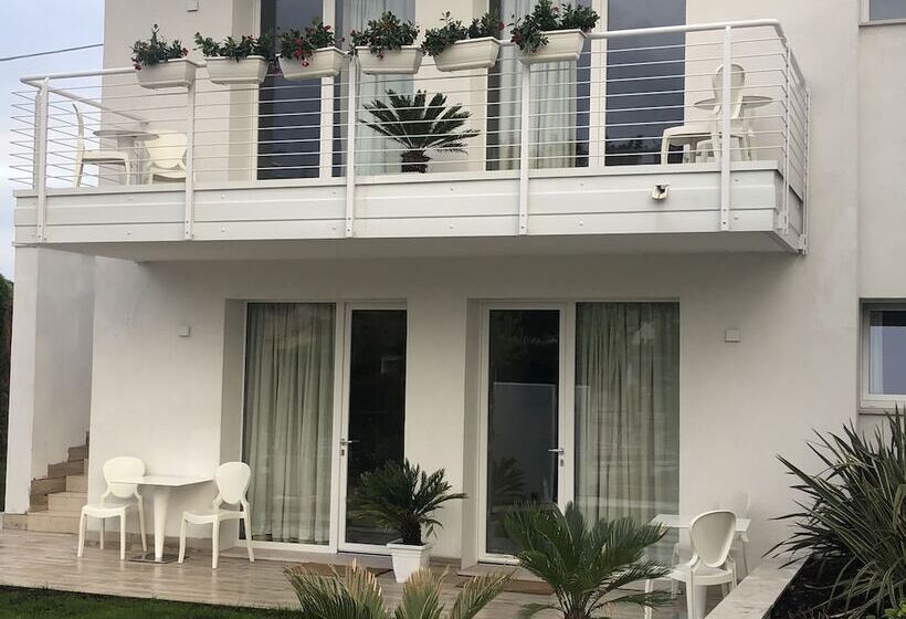 プールビュースタンダードルーム, B&b Da Patty