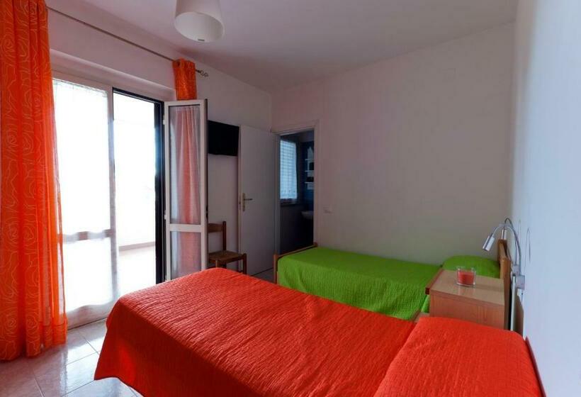 غرفة قياسية, B&b Tra Gli Ulivi
