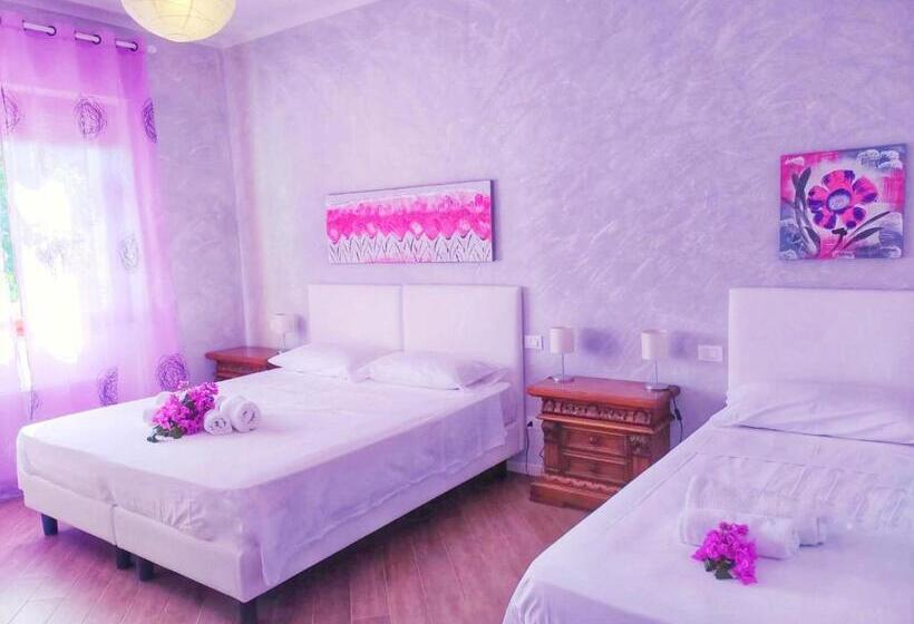 اتاق لوکس با چشمانداز باغ, La Bouganville B&b