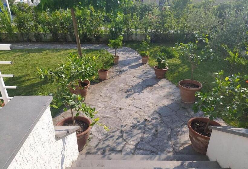 ویلای 1 خوابه با چشمانداز باغ, La Bouganville B&b