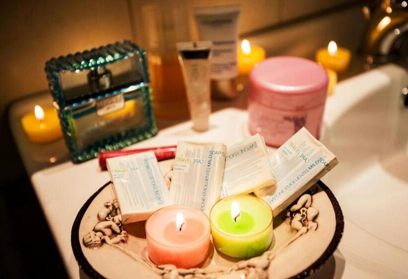 اتاق استاندارد, Alda Amelia