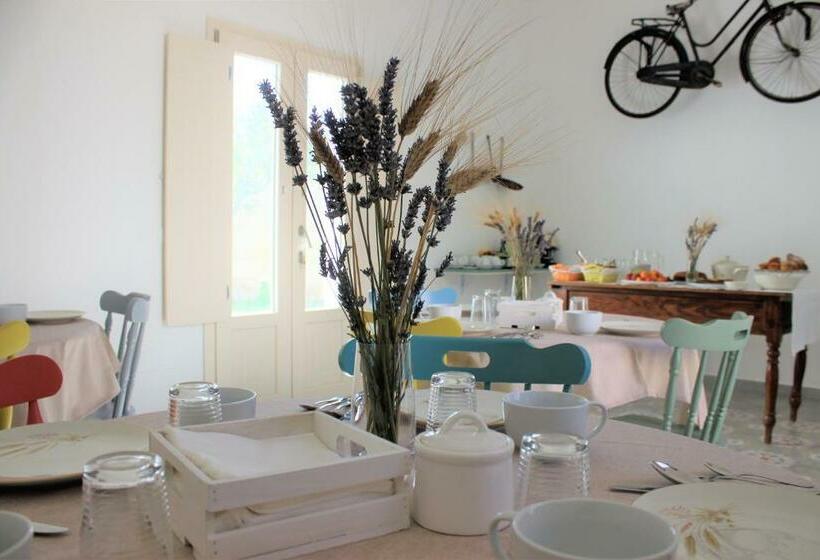 Standart Oda, Li Perrini Boutique B&b