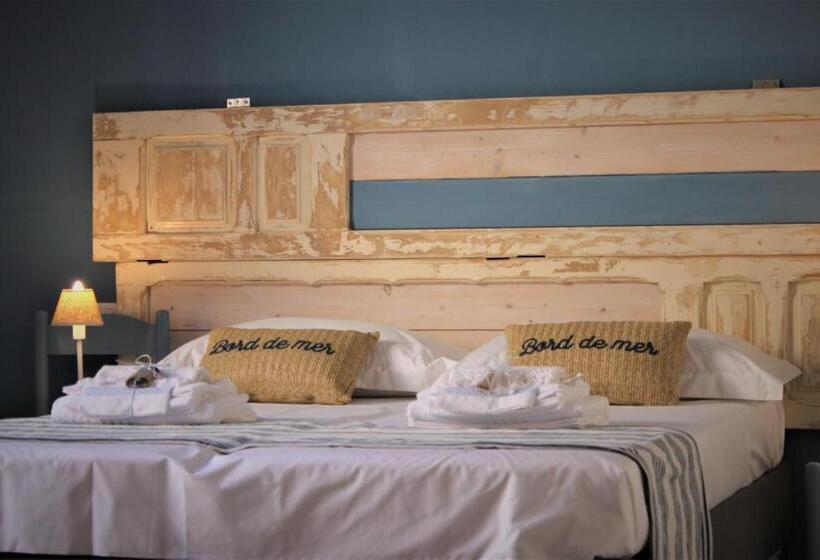 Standart Oda, Li Perrini Boutique B&b