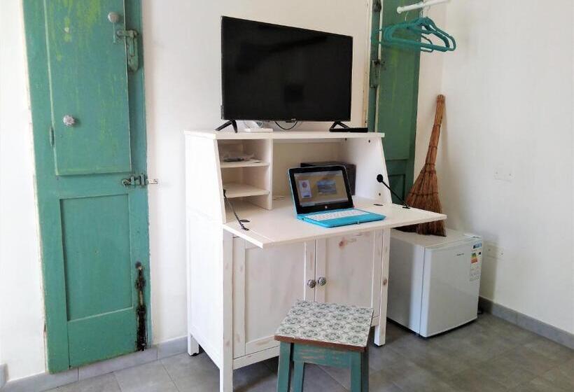 Basic Oda, Li Perrini Boutique B&b