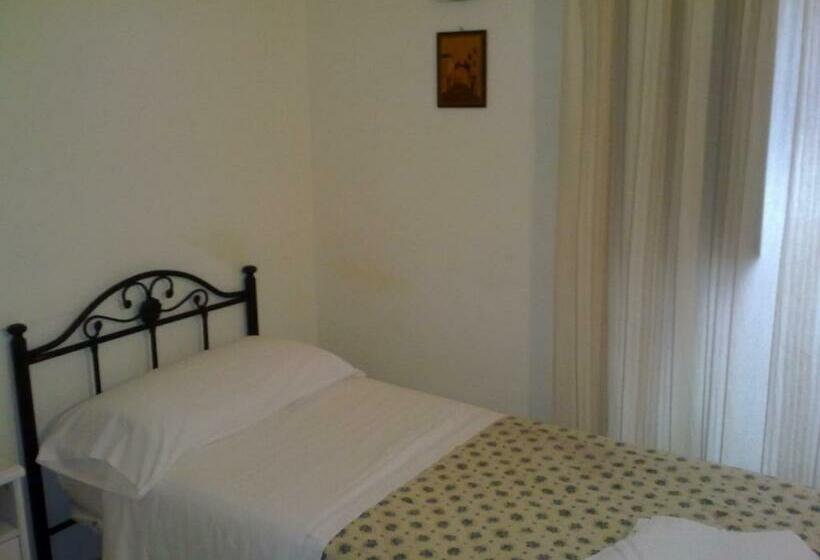 غرفة قياسية فردية, Locanda Maja B&b