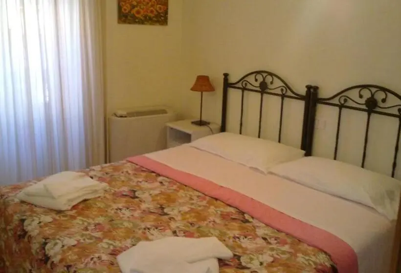 スタンダード4人部屋, Locanda Maja B&b