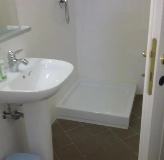 Standard room with outdoor bath, Locanda Maja B&b