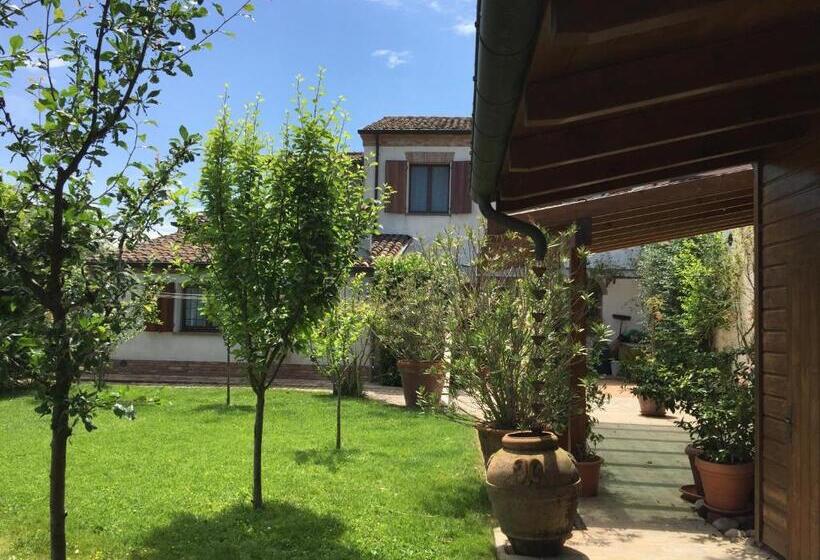 Quarto Estandar, Cascina Vecchia Alpacas B&b