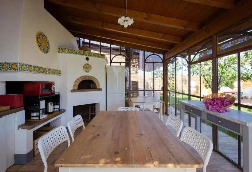 Sviitti 2 Makuuhuonetta, Cascina Vecchia Alpacas B&b