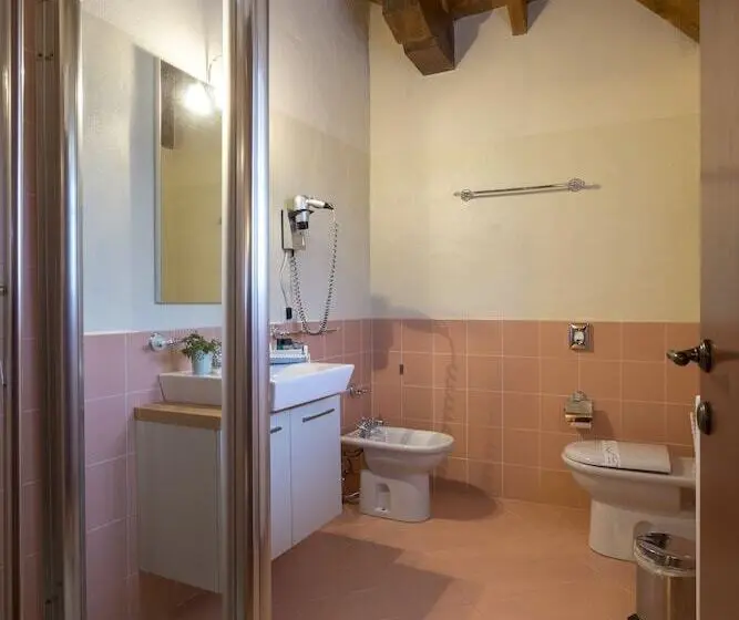 スイート（家族用）, Tenuta Montezeglio