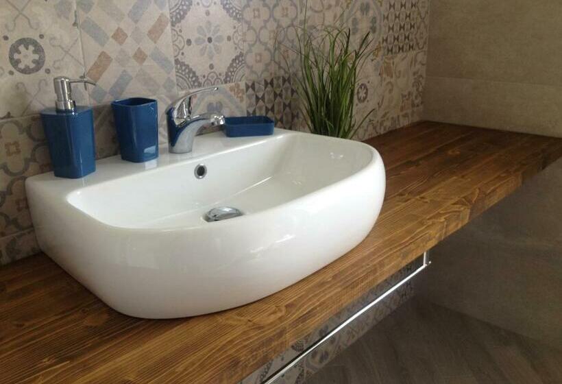 标准间, Alloggio Lentini