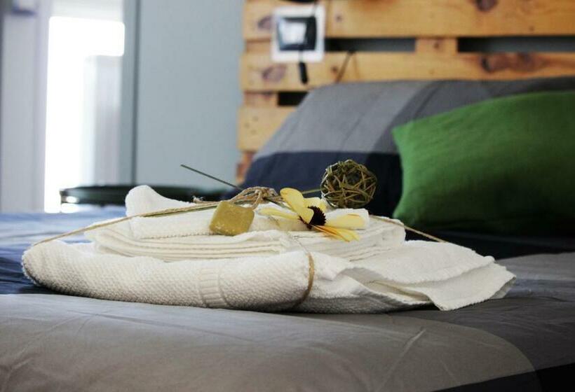 标准间, Alloggio Lentini