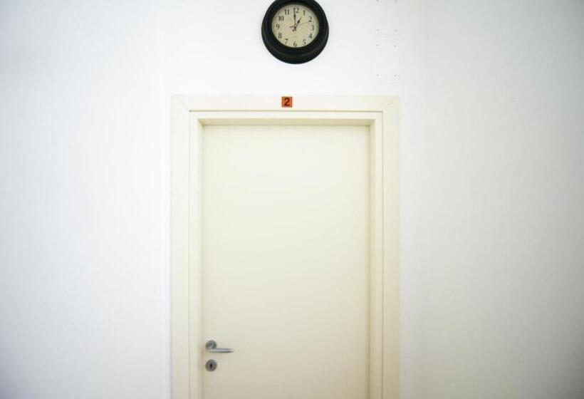 带阳台的三人标准间, La Casa Di Ketty