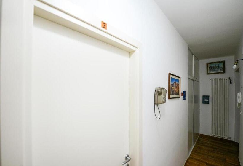 标准间带阳台, La Casa Di Ketty