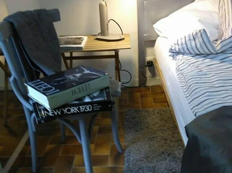 اتاق استاندارد, Virginias B&b