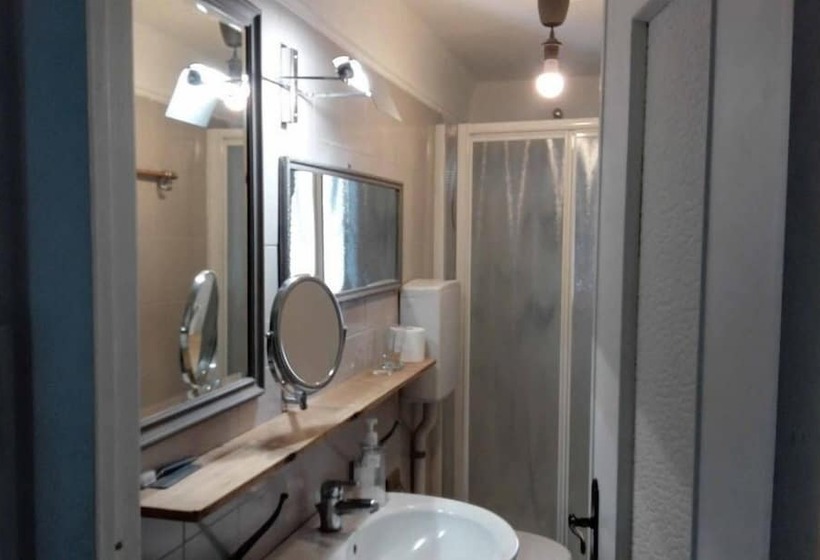 Chambre Triple Standard, Virginias B&b