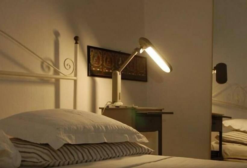 Chambre Triple Standard, Virginias B&b