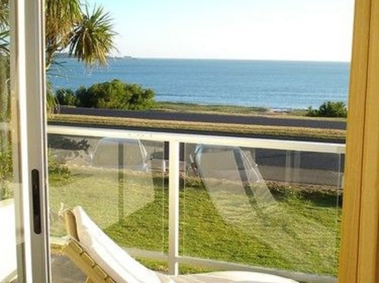 سوئیت اجرایی با چشم‌انداز دریا, Bda Hotel & Spa