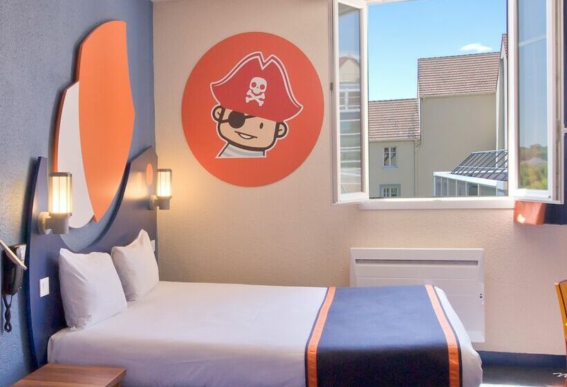 スタンダード４人部屋, Explorers Hotel Marne La Vallée