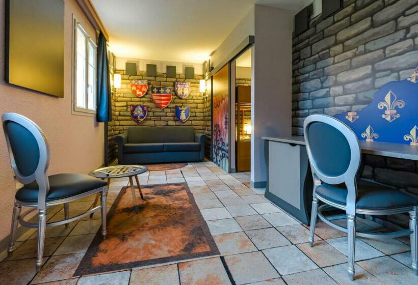 スイート, Explorers Hotel Marne La Vallée