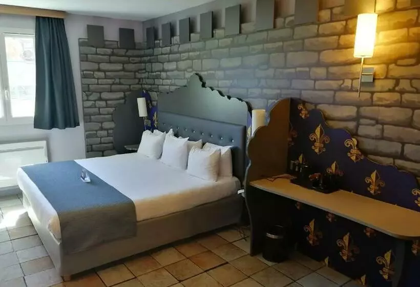 スイート, Explorers Hotel Marne La Vallée