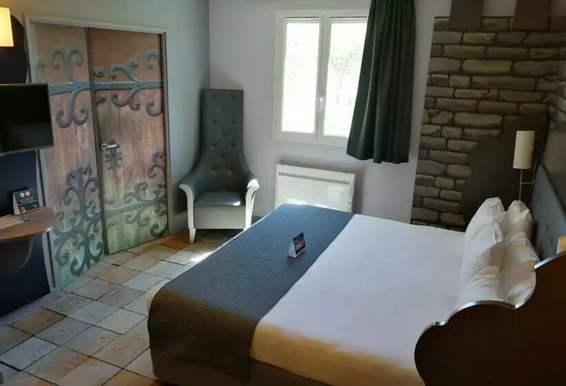 スイート, Explorers Hotel Marne La Vallée