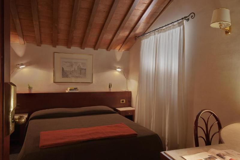 חדר סופריור, Accademia