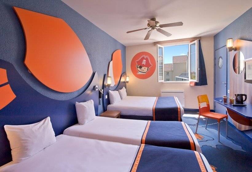 Семейный Номер, Explorers Hotel Marne La Vallée