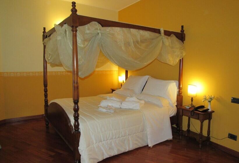 סוויטת ג'וניור, Green